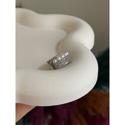 İnci-taşlı earcuff