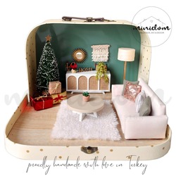  Minidom Travel Dollhouse  New Year Consept, Çantalı Taşınabilir Bebek Evi Yeni Yıl Salon Konsepti
