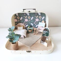 Minidom Girl's Room