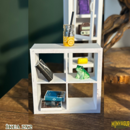 IKEA 2X2 Kallax