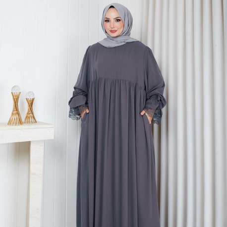MEDİNE İPEĞİ KOLU DANTELLİ ELBİSE``FÜME