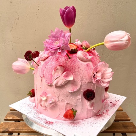Domme cake