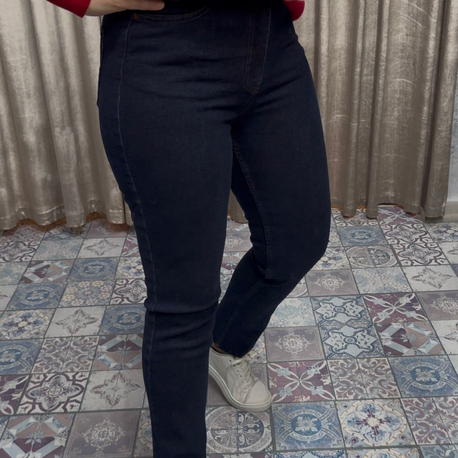 Paçası kesik boy fit jean