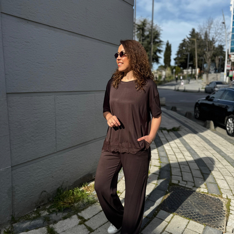 Dantelli tasarım modal takım