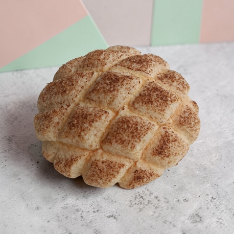 CİNNAMON MELONPAN
