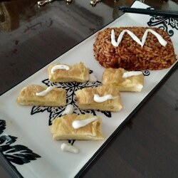 gochujanglı pilav ve kore usulü yumurta roll (acısız)