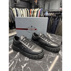 Prada Deri Yüksek Taban Sneakers (İTHAL ÜRÜN)