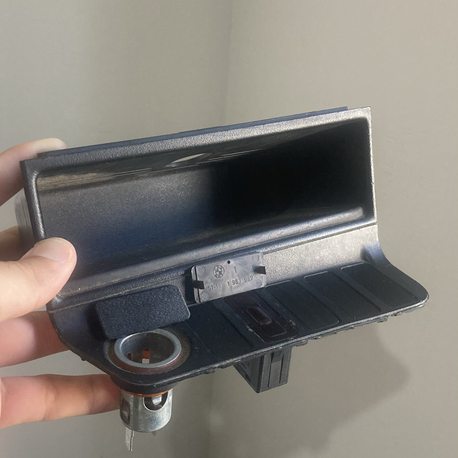 E36 orta konsol çakmaklık tuş çerçevesi ve kapakları
