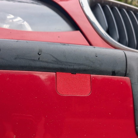 BMW E46 ön tampon çeki demir kapağı 51128204372 8204372