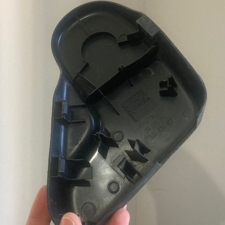 Opel Corsa C Tigra B koltuk kenar kapağı 09115341 - 330839457