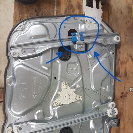 Hyundai I30 2007 - 2011 Cam Kriko Klipsi Fiberi 