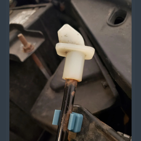Honda kaput tutamaç aparatı