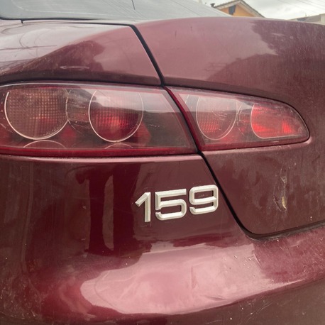 Alfa Romeo 159 Arka Tampon üstü marka sayıları