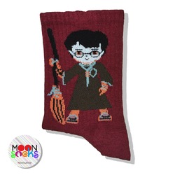 Harry Potter Kırmızı Süpürge Soket Çorap
