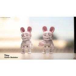 Tiny Easter Skeloton
