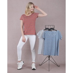 Çizgi Detaylı T-Shirt