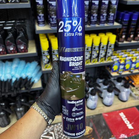 JUNE WAX Plastik Ve Lastik Parlatıcı Koruyucu Aerosol 750ml