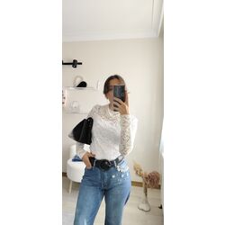 İçi Atletli Dantel Bluz 