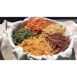 1 KG Zerdeçallı Erişte