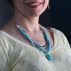 MUY silver blue necklace 