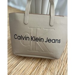 Calvin Klein Jeans Omuz Çantası 