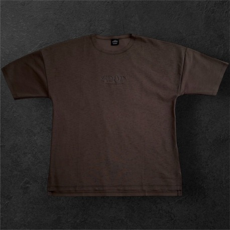 Kahverengi Oversize Kesim Minimalist Tişört