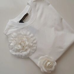 Kadın Bisiklet Yaka Çiçek Detaylı Tshirt-Ekru