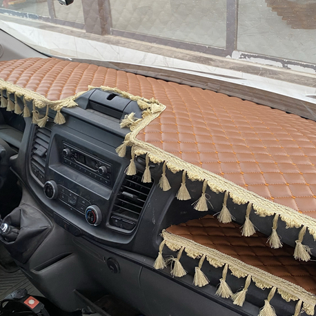 FORD TRANSİT TABA BEJ PÜSKÜLLÜ 2020 model ve sonrası için uyumlu Torpido örtüsü