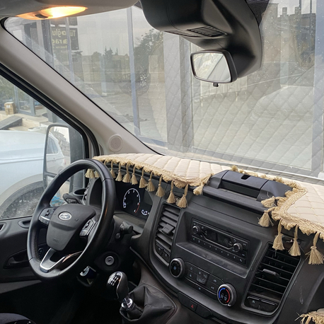 FORD TRANSİT BEJ, BEJ PÜSKÜLLÜ 2020 model ve sonrası için uyumlu Torpido örtüsü