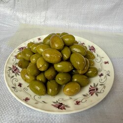 Yeşil kırma zeytin (memecik) 1 kg