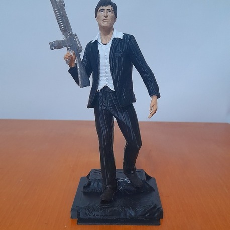 Scarface Tony Montana Büst – Koleksiyonluk Dekor 19 cm