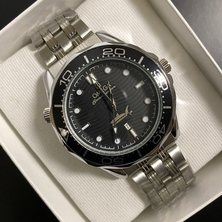 Erkek Kol Saati 42 mm – Çelik Kordon, Siyah Kadran, Tarih Göstergeli Quartz