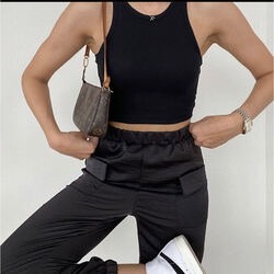 CROP SİYAH