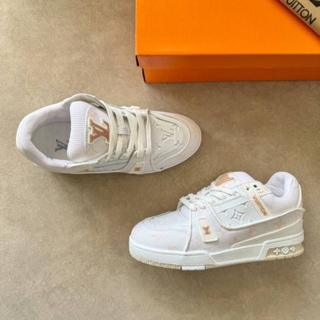 Louis Vuitton Trainer Sneaker