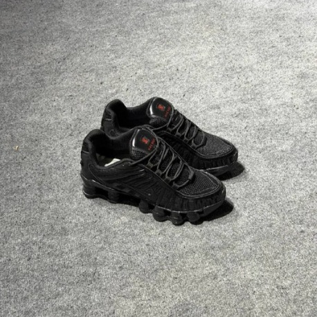 NİKE SHOX TL SİYAH