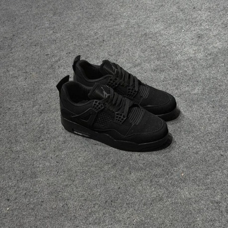 NİKE AIR JORDAN 4 RETRO BLACK CAT