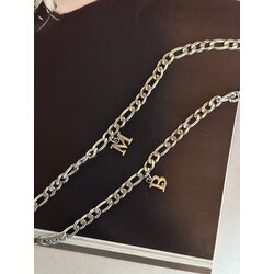 UNISEX HARFLİ BİLEKLİK (TEK ADET)