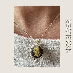 Medusa Cameo