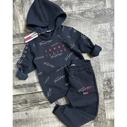 Tommy Hilfiger takım 