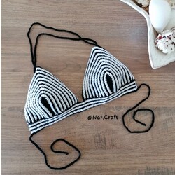 Siyah&Beyaz bikini üstü 