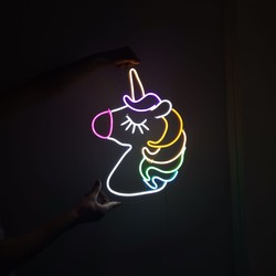 Unicorn - Neon Işıklı Pleksi Tabela