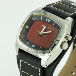 Fossil Analog Quartz Kol Saati