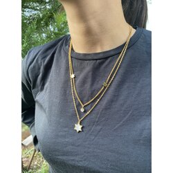 Gold Yıldız Kolye