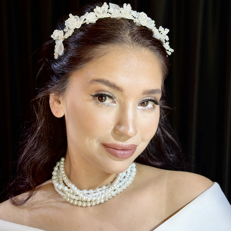 Nil kristal taç