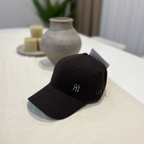 New era şapka