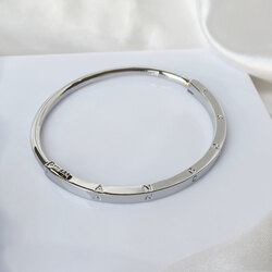 Unisex Signature Kelepçe Bileklik