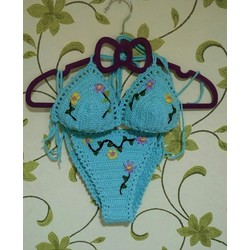 Nakışlı örgü bikini 