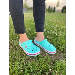 Su yeşili crocs 