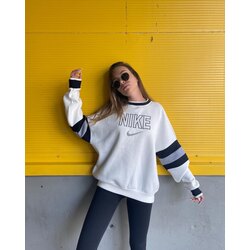 NK Nakış Detay Oversize Sweat