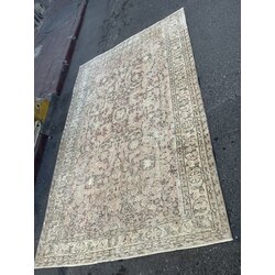 5’4 x 9 feet Antique Oushak A-5